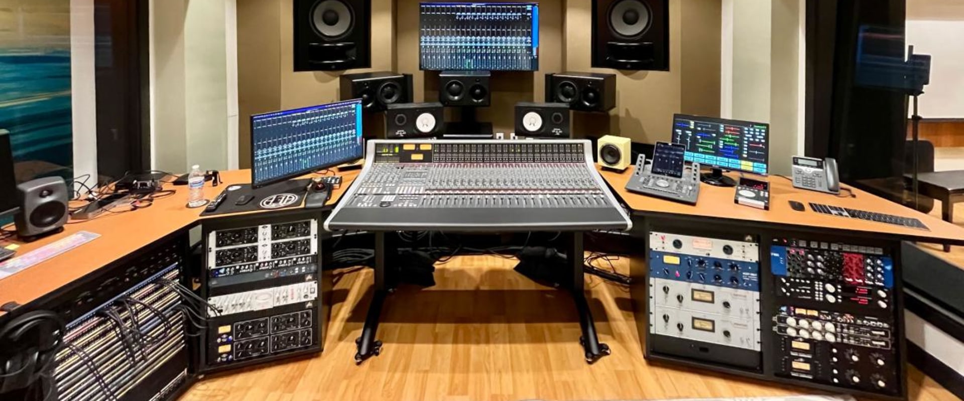 The Ultimate Guide to Podcast Recording Services in Honolulu County, Hawaii